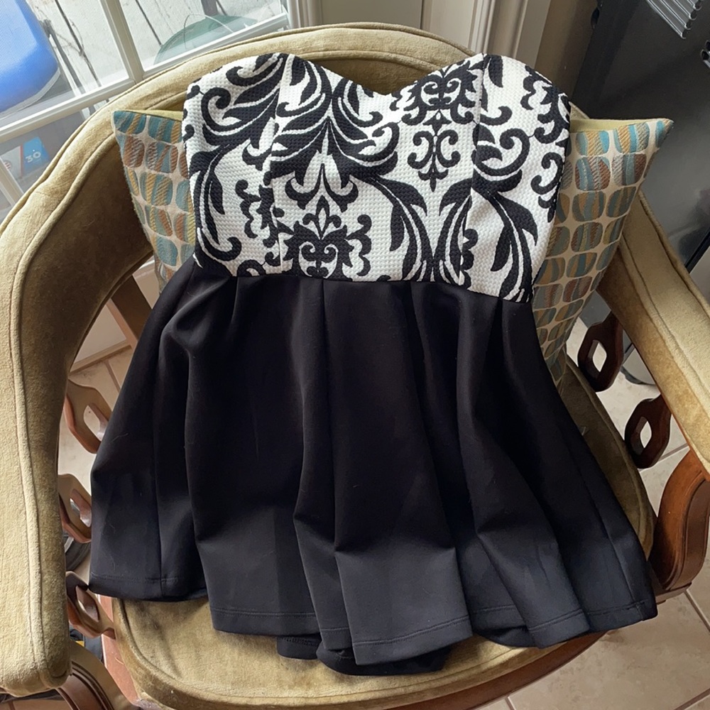UK2LA, strapless mini dress, Like New, Sz Small 🌻